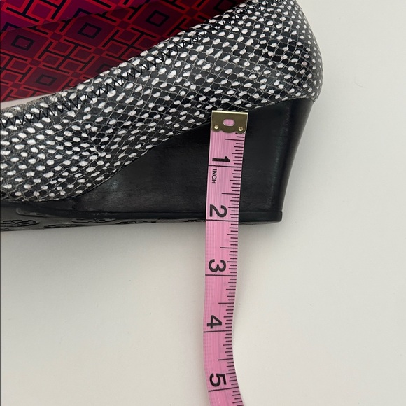 Tory Burch Snakeskin Black and White Wedges - Picture 6 of 10